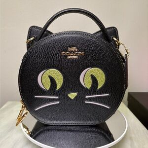 Coach Signature Cat Canteen Crossbody EUC CW467
